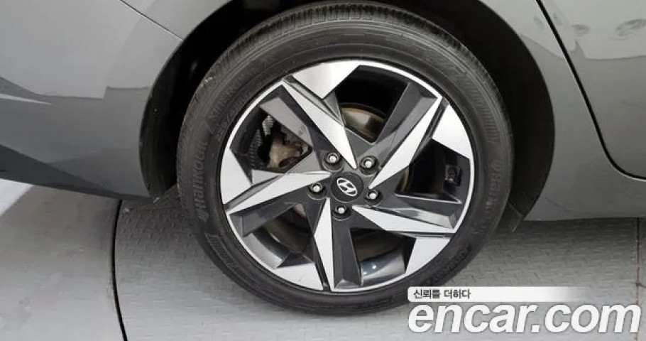 Hyundai Avante (Elantra) 