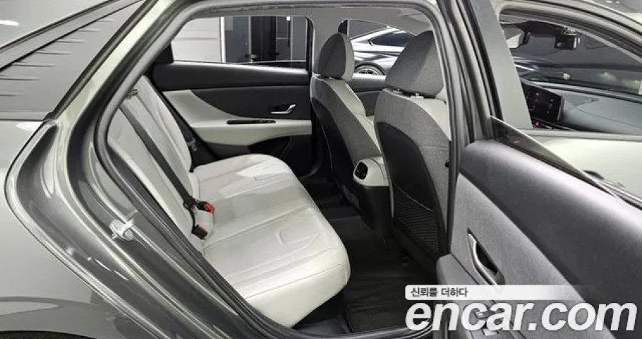 Hyundai Avante (Elantra) 