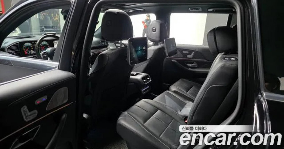 Mercedes-Benz Gls-Class 