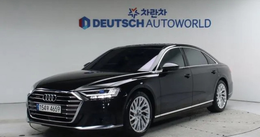 Audi A8 