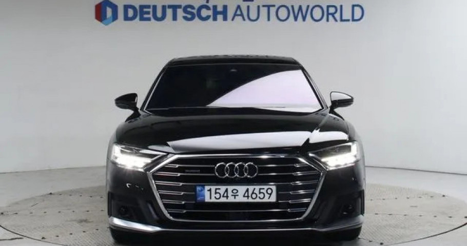 Audi A8 