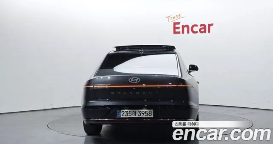 Hyundai Grandeur 