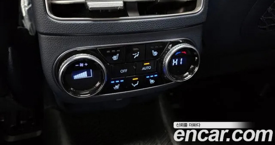 Genesis Gv70 