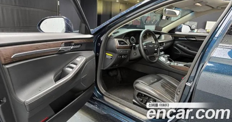 Genesis G90 