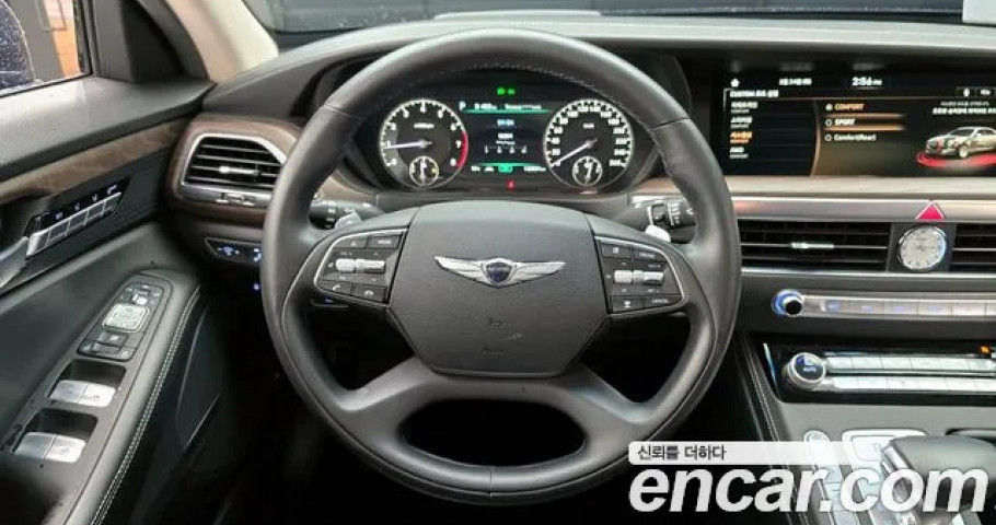 Genesis G90 