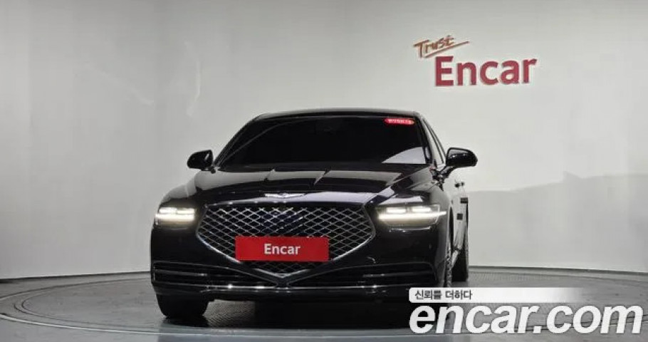Genesis G90 