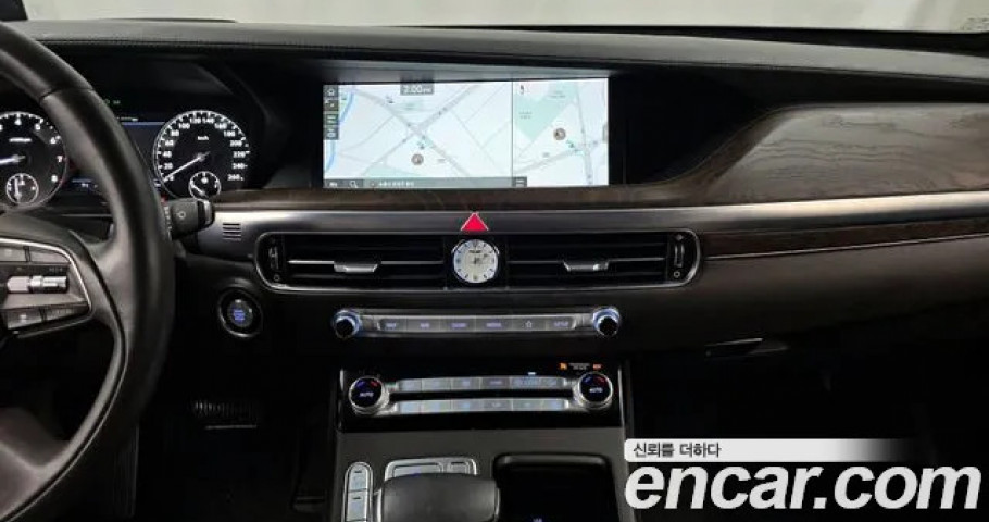 Genesis G90 