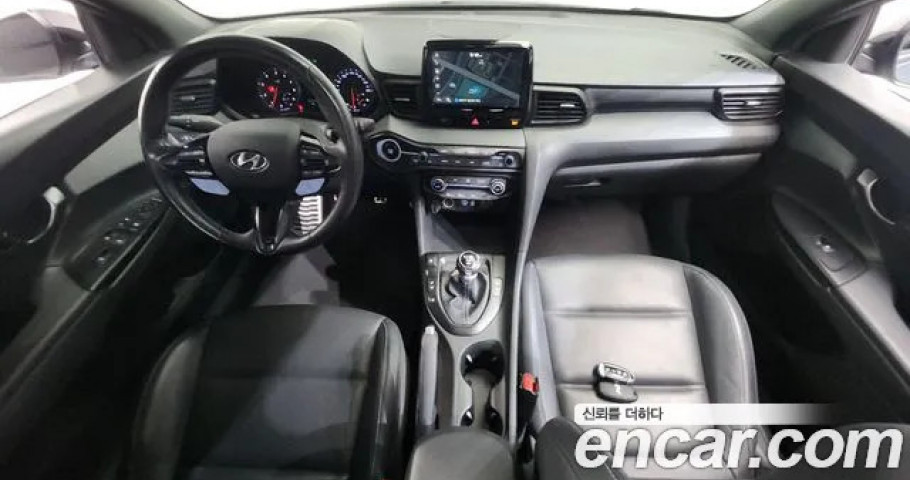 Hyundai Veloster 