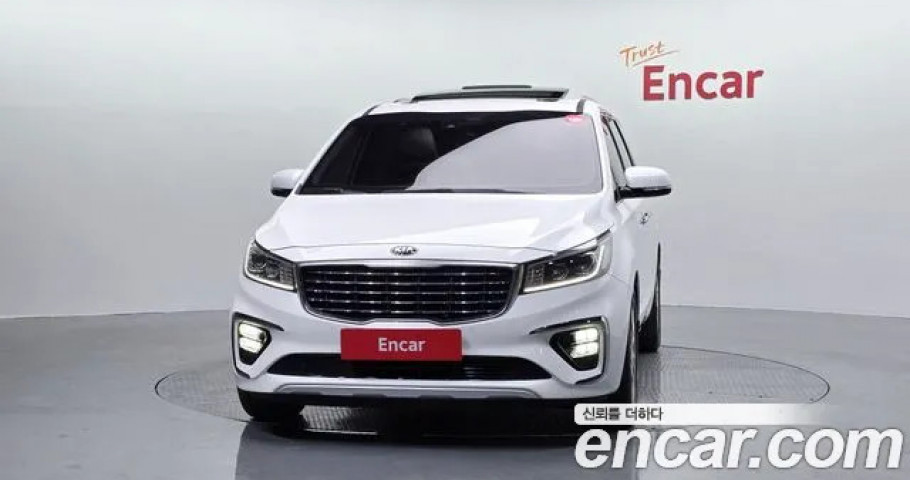Kia Carnival 