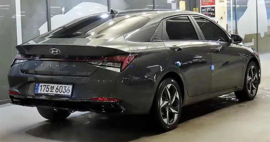 Hyundai Avante 