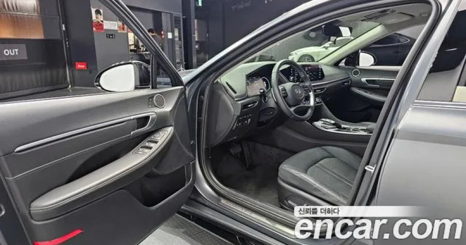 Hyundai Sonata 