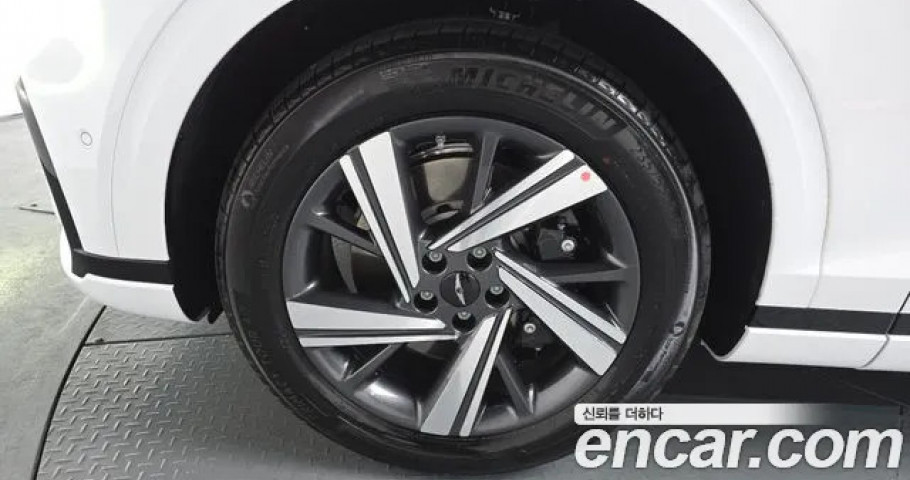 Genesis Gv70 