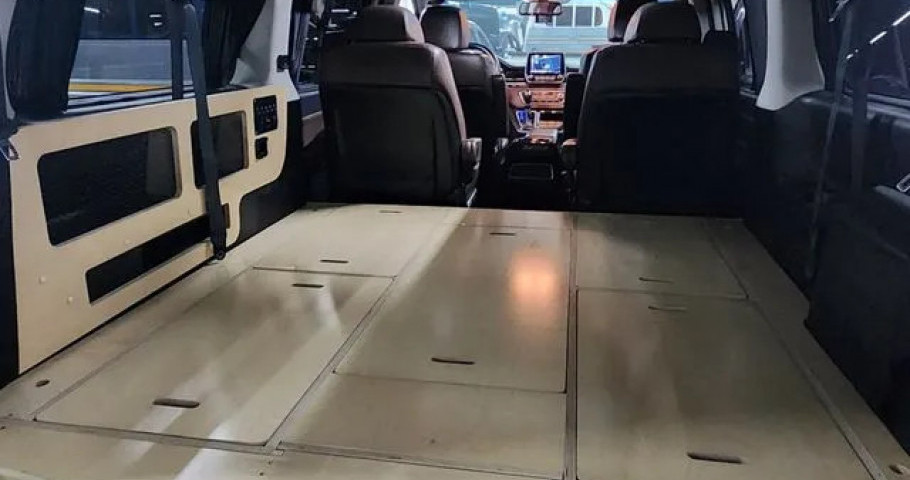 Hyundai Starex 
