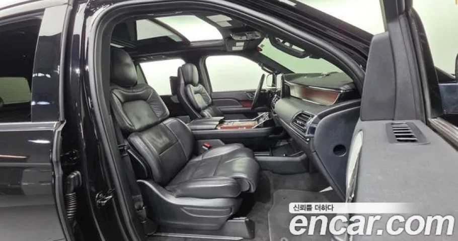 Lincoln Navigator 