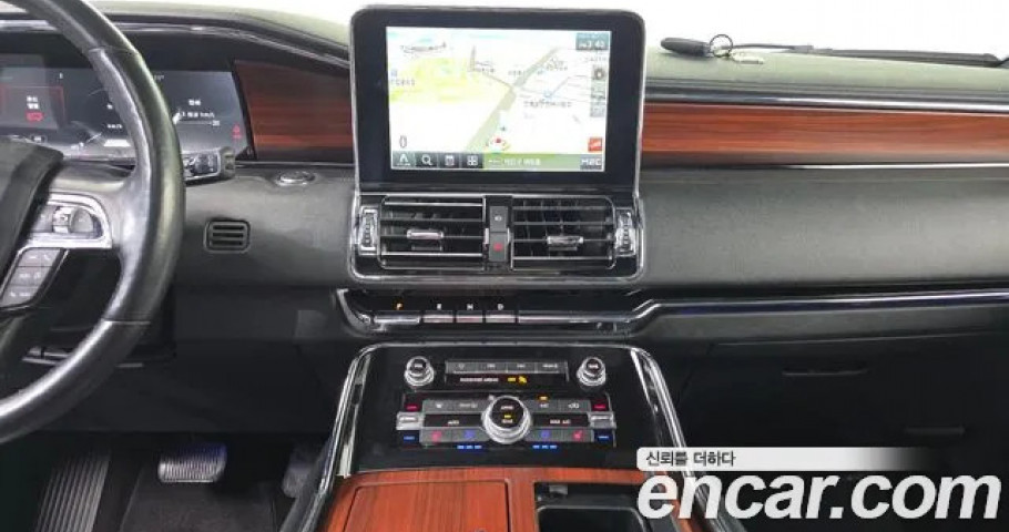 Lincoln Navigator 