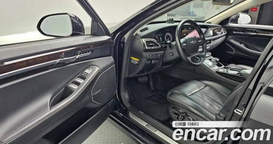 Genesis G90 
