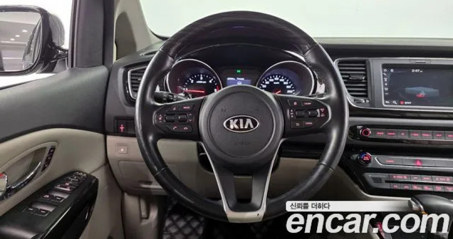 Kia Carnival 
