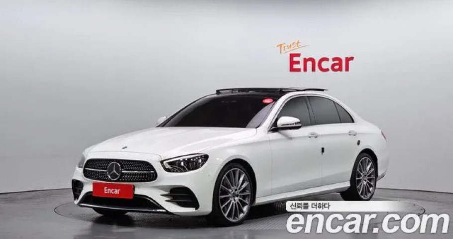 Mercedes-Benz E-Class 