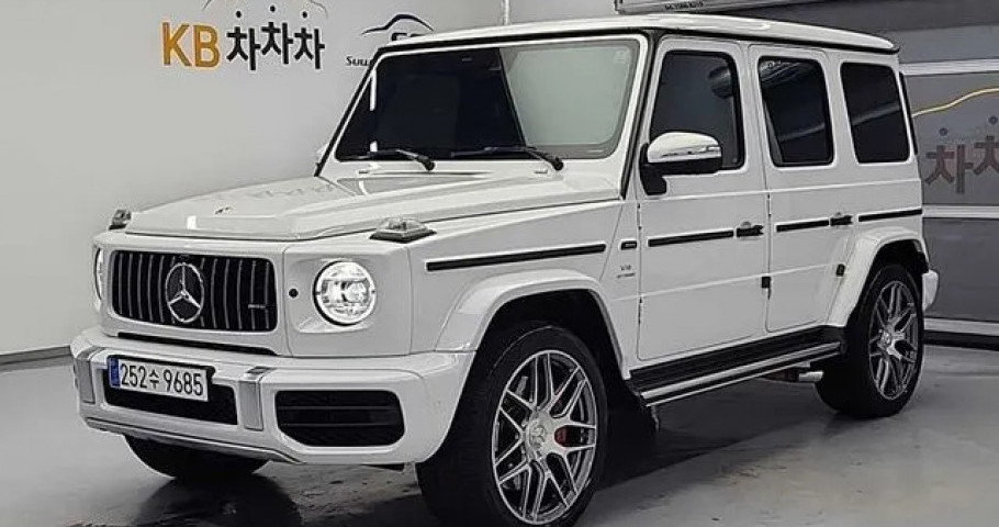 Mercedes-Benz G-Class 