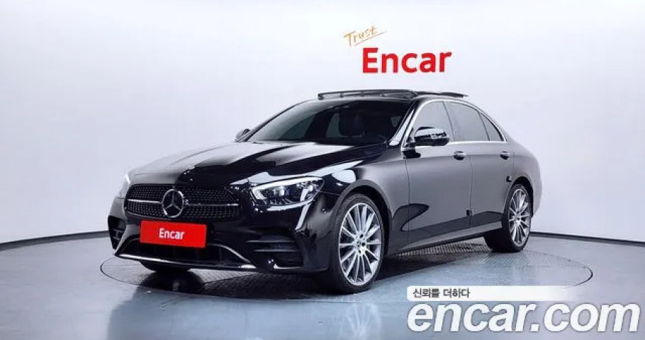 Mercedes-Benz E-Class 