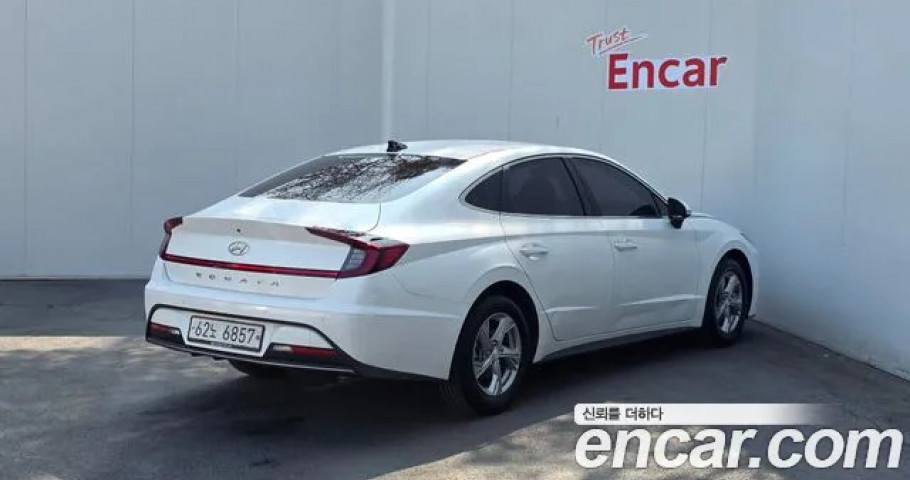 Hyundai Sonata 