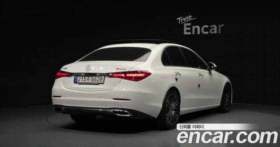 Mercedes-Benz C-Class 