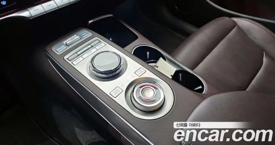 Genesis Gv70 