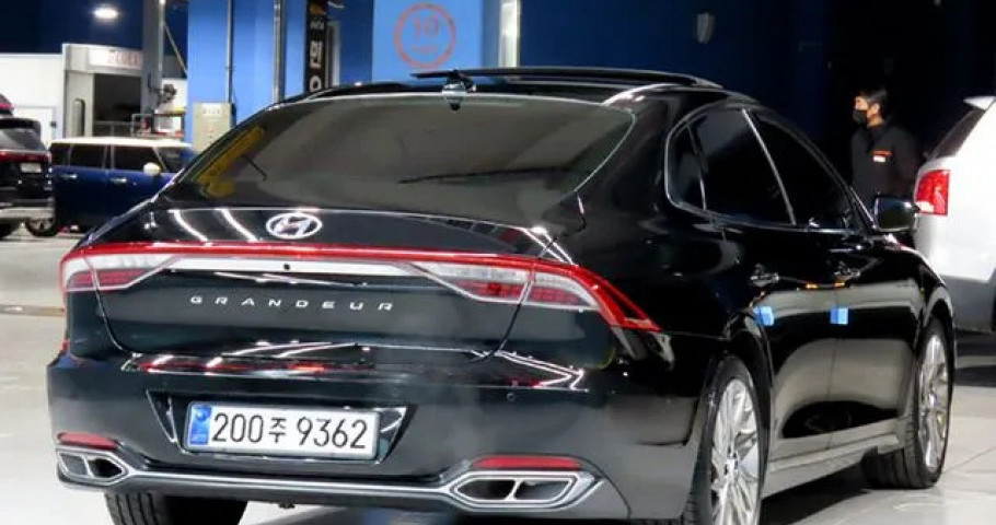Hyundai Grandeur 