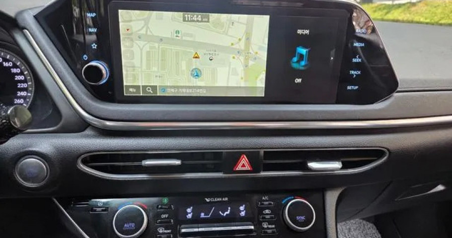 Hyundai Sonata 