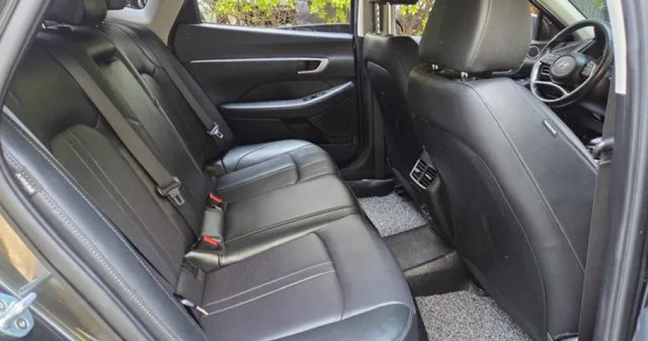 Hyundai Sonata 
