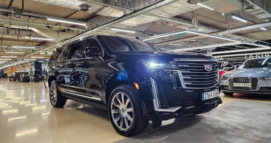 Cadillac Escalade 