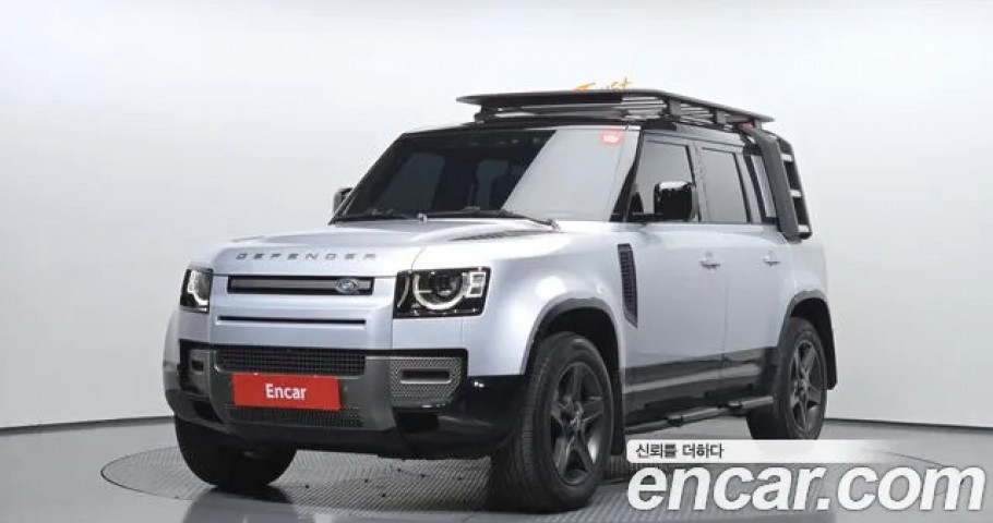 Land Rover Defender 