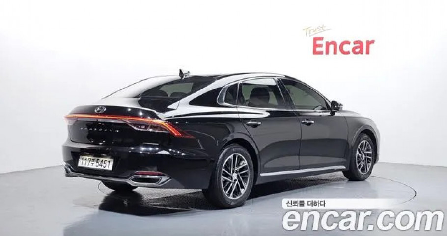 Hyundai Grandeur 