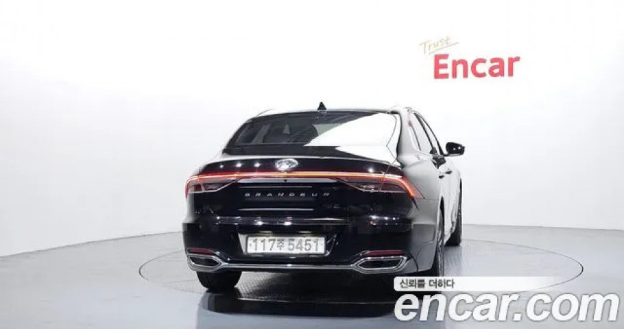 Hyundai Grandeur 
