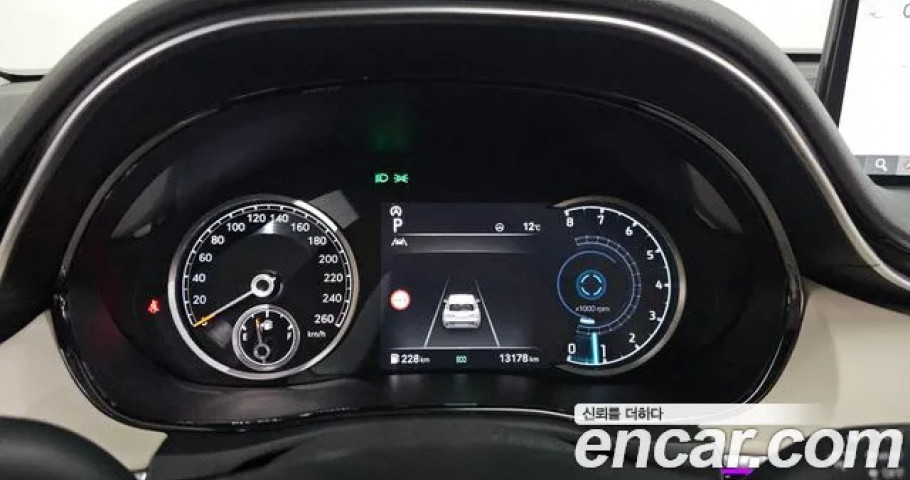 Genesis Gv70 