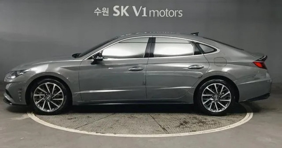 Hyundai Sonata 