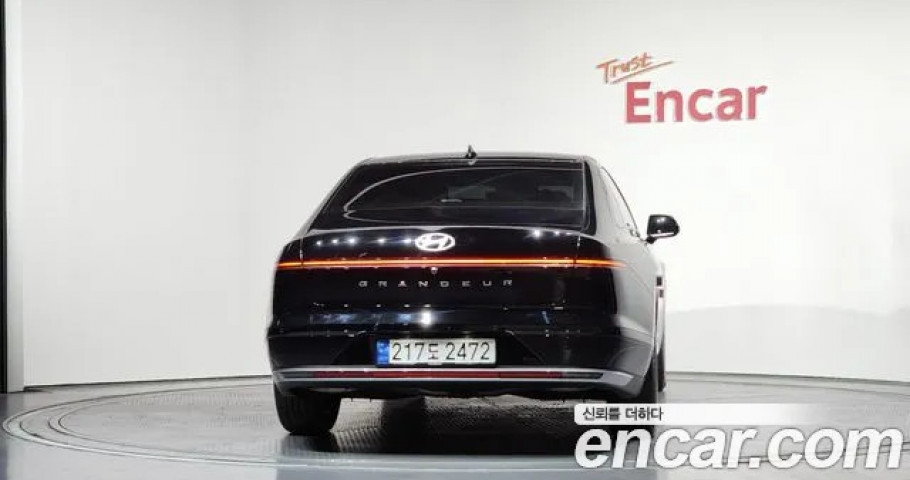 Hyundai Grandeur 