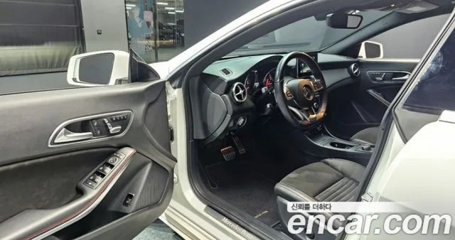 Mercedes-Benz Cla-Class 