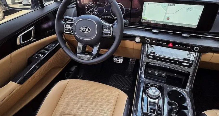 Kia Carnival 
