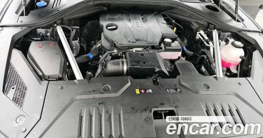 Genesis Gv70 