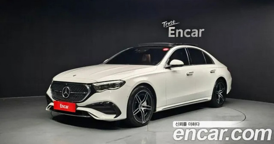 Mercedes-Benz E-Class 