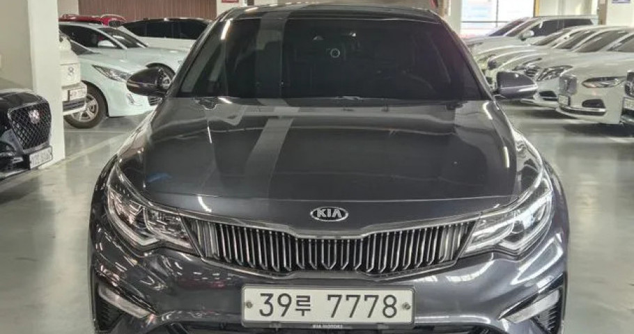 Kia K5 