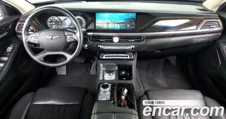 Genesis G90 