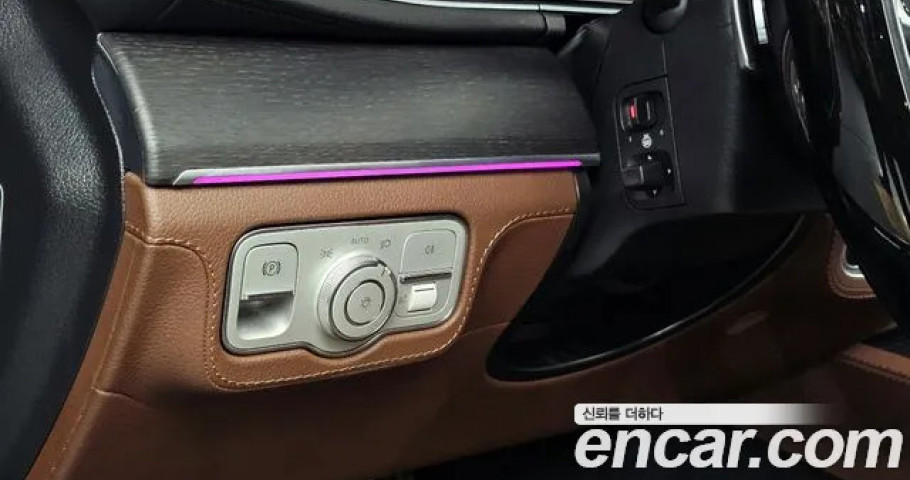 Mercedes-Benz Gls-Class 