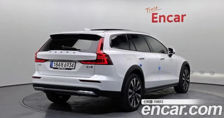 Volvo V60 