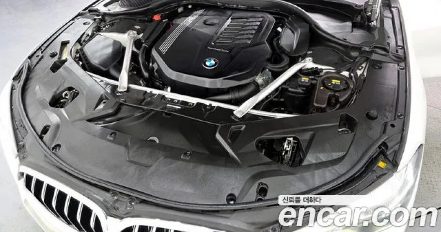 Bmw 8-Series 