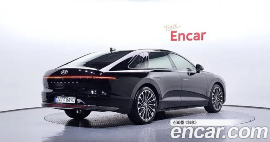 Hyundai Grandeur 