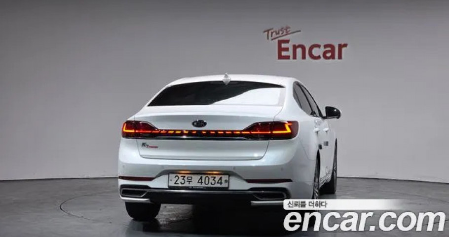 Kia K7 