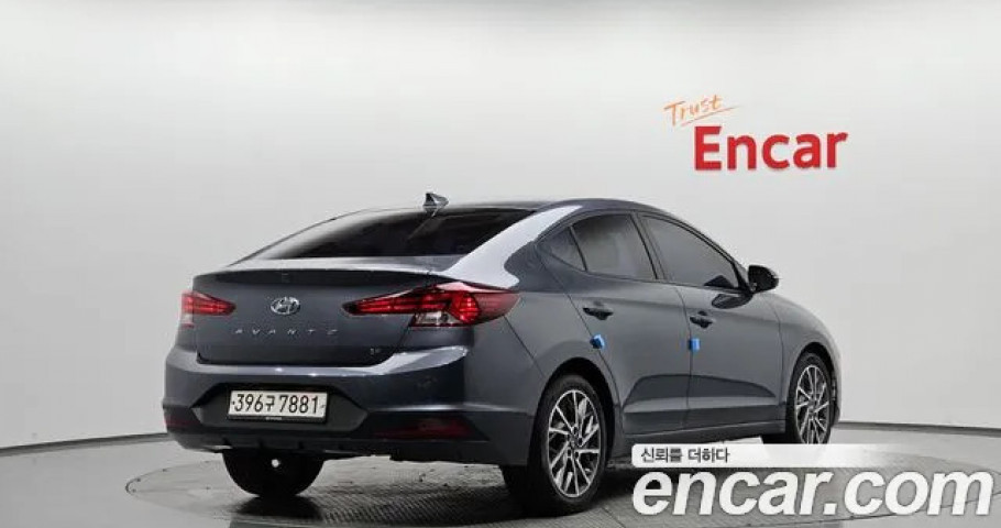 Hyundai Avante (Elantra) 