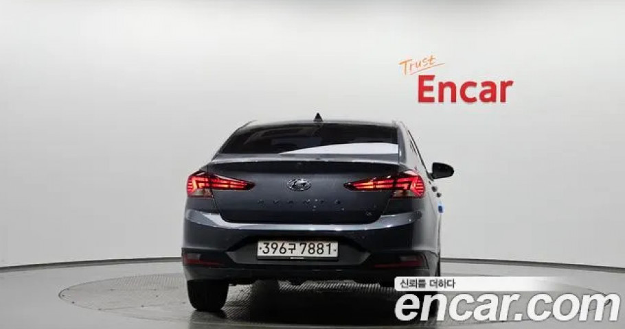 Hyundai Avante (Elantra) 